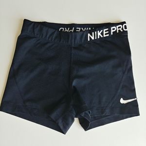 Nike Pro Shorts 2.5" Inseam